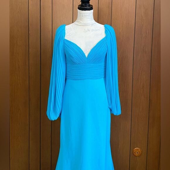 Badgley Mischka Pleated Bodice Plunge Evening Gown size 8 - Picture 5 of 16